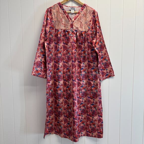 Anthony Richards Other - VTG‎ Anthony Richards Womens Grannycore Floral Classic Nightgown size L Feminine